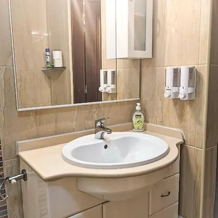 Floor Studio With Glorious Sea Views Apartament